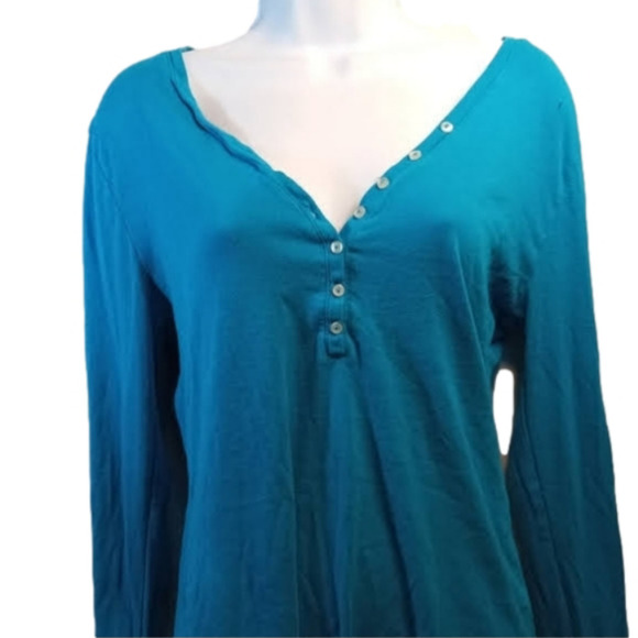 Old navy long sleeve top - Picture 1 of 5